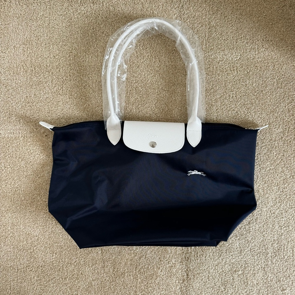 NEW Authentic White & Navy Longchamp Tote Bag